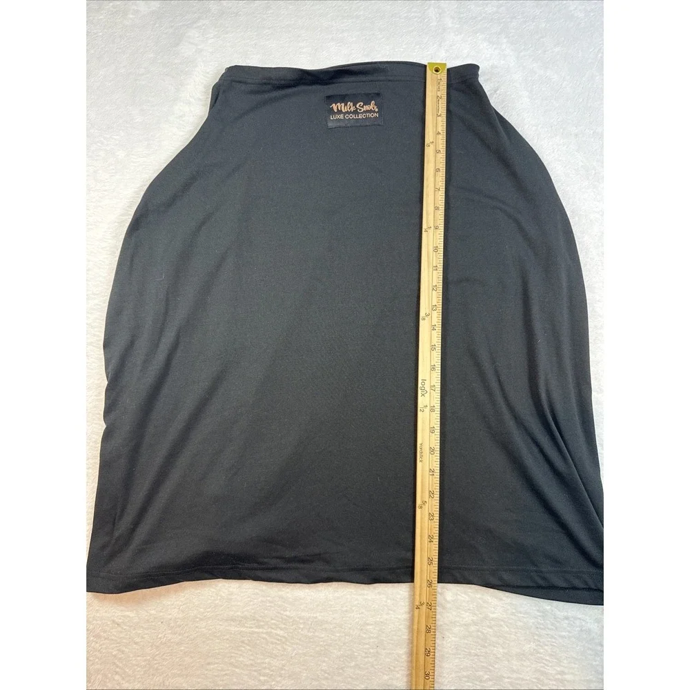 Milk Snob Nursing/Car Seat Cover Black Gender Neutral Chic Classy